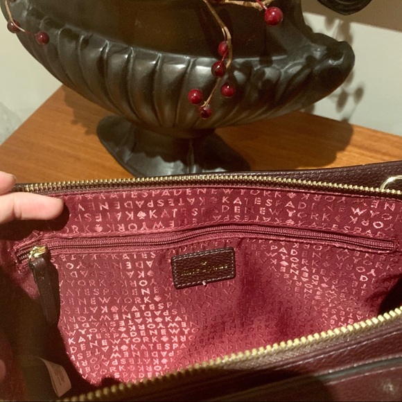 KATE SPADE | Mulberry Street Shoulder Bag - Picture 9 of 16